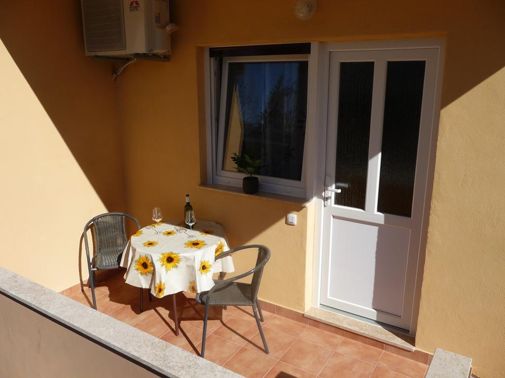 Apartments & Rooms Milka Umag Exterior foto