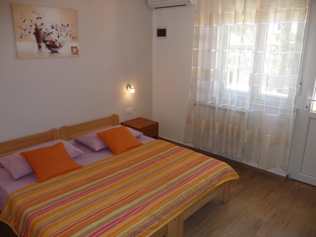 Apartments & Rooms Milka Umag Exterior foto