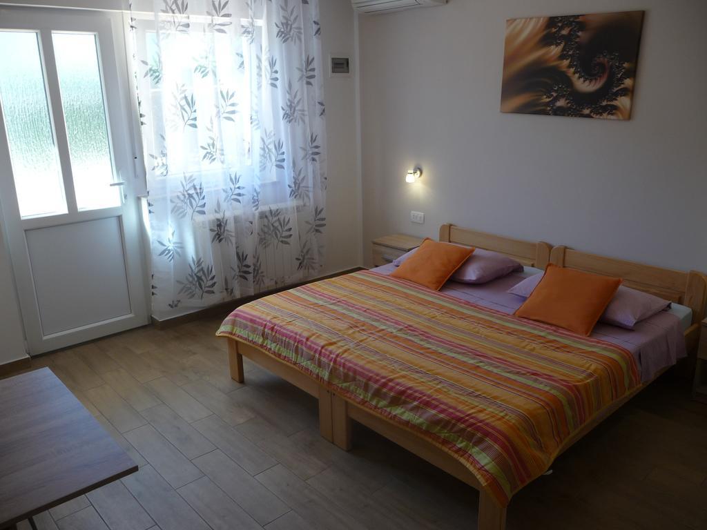 Apartments & Rooms Milka Umag Exterior foto