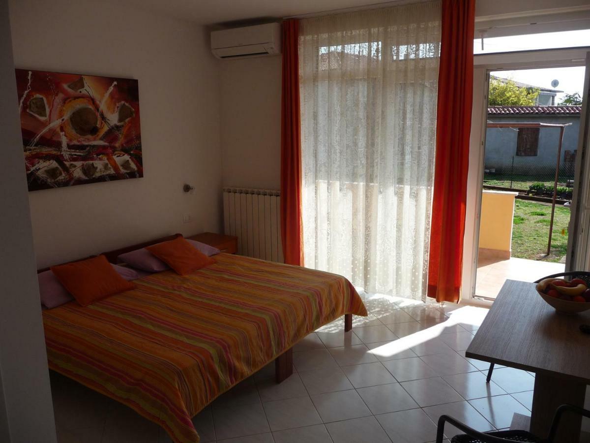 Apartments & Rooms Milka Umag Exterior foto