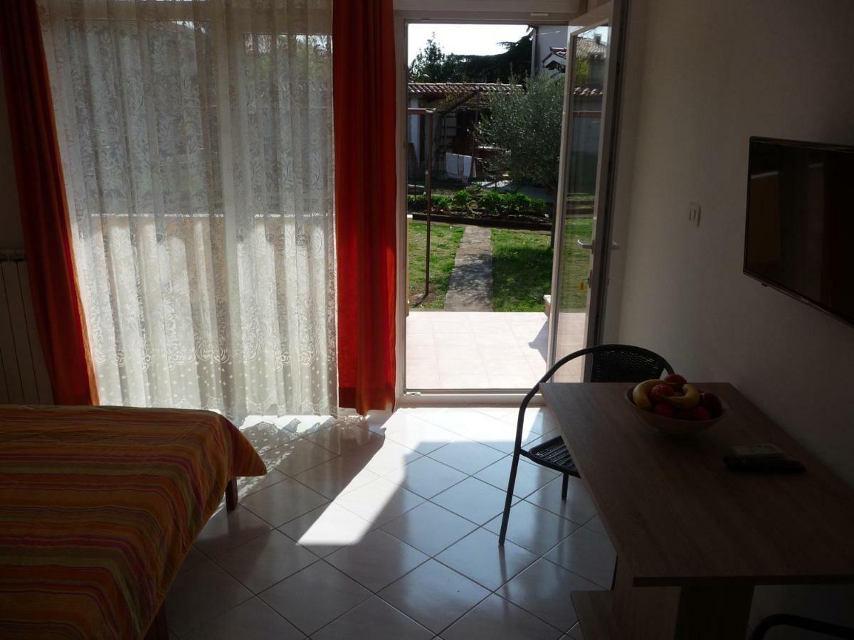 Apartments & Rooms Milka Umag Exterior foto